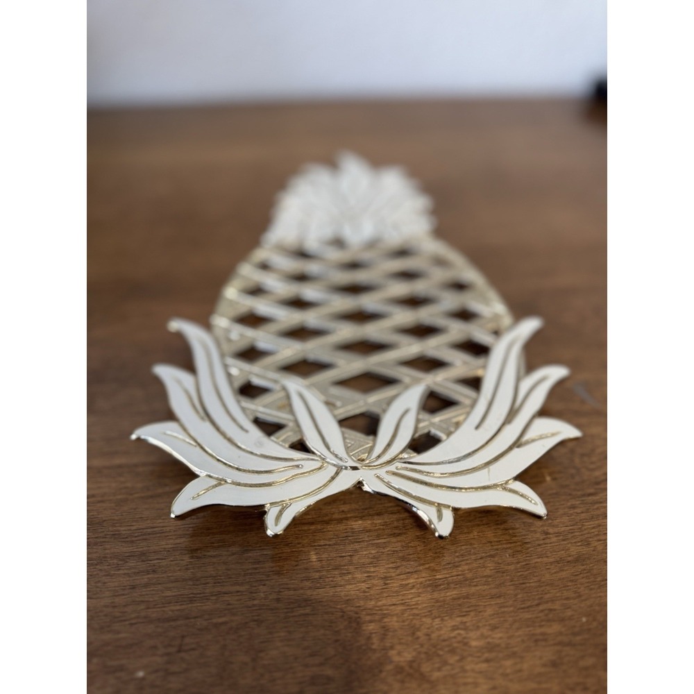 Vintage‎ WM A Rogers Pineapple Trivet Hot Plate Cold Plate Beverage Holder - Picture 2 of 5